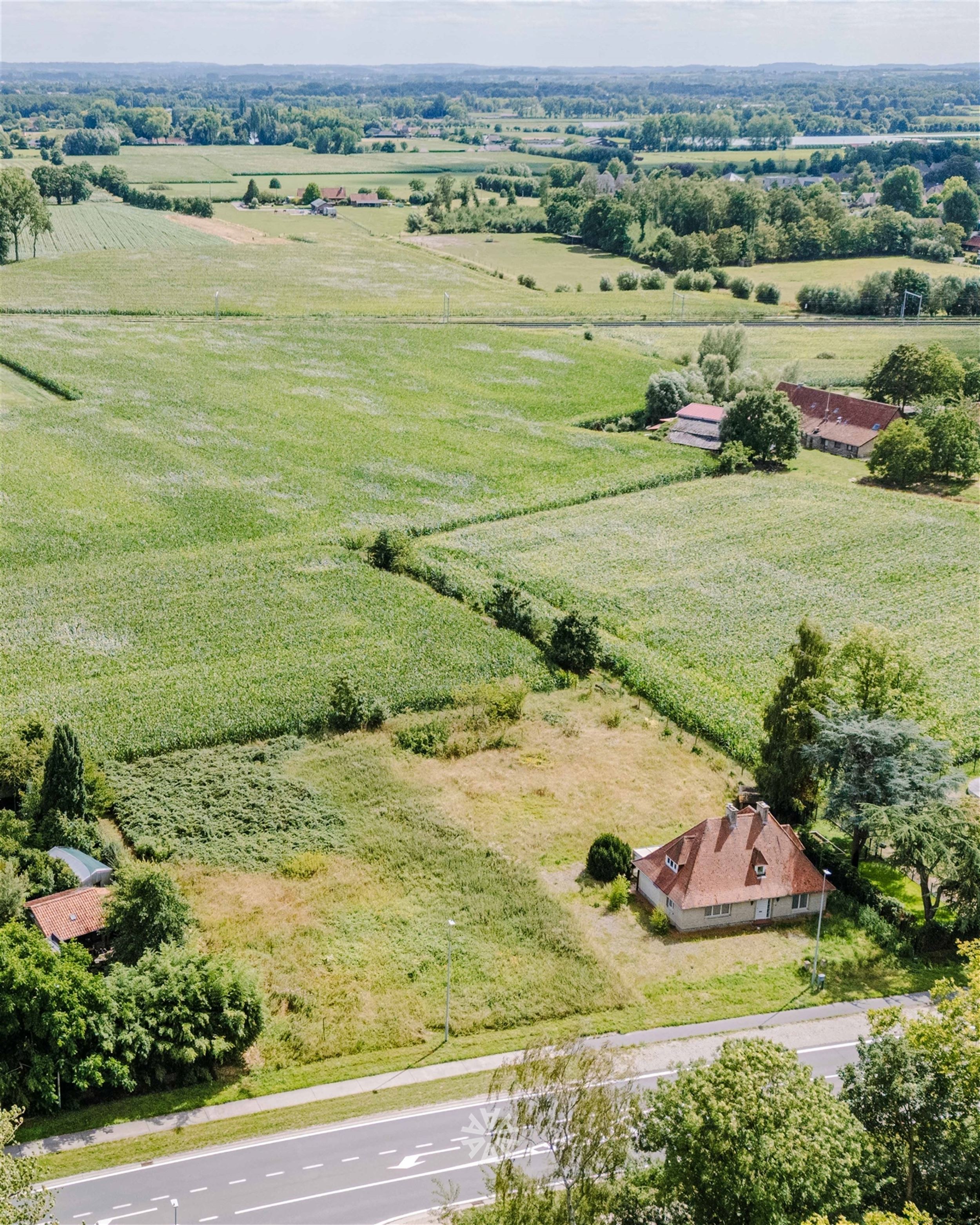 Spacieux terrain de 2042 m2 orienté sud à Astene - photo 4