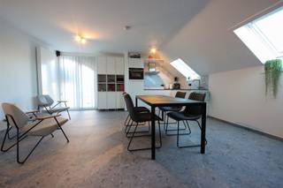 Dit vernieuwde en gezellige dakappartement is ideaal gelegen in de gegeerde Collegewijk. Het appartement bevindt zich op de derde verdieping...