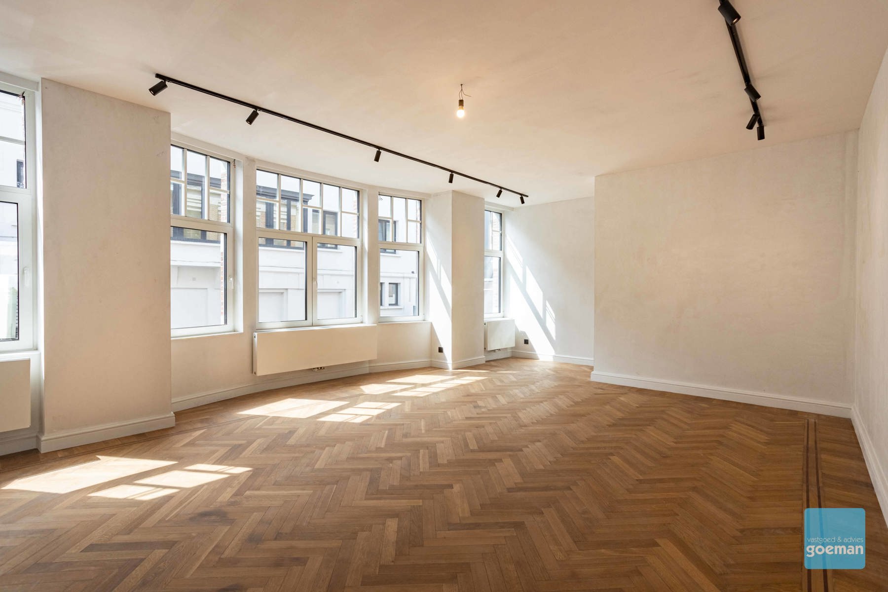 House for sale in Aalst with 4 bedrooms - photo 2