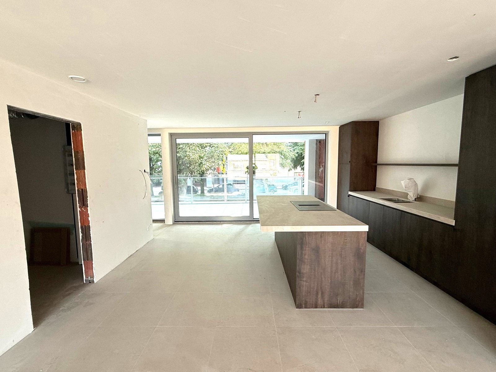 Appartement met 2 slaapkamers. - foto 4