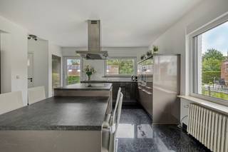 House for sale in Asse