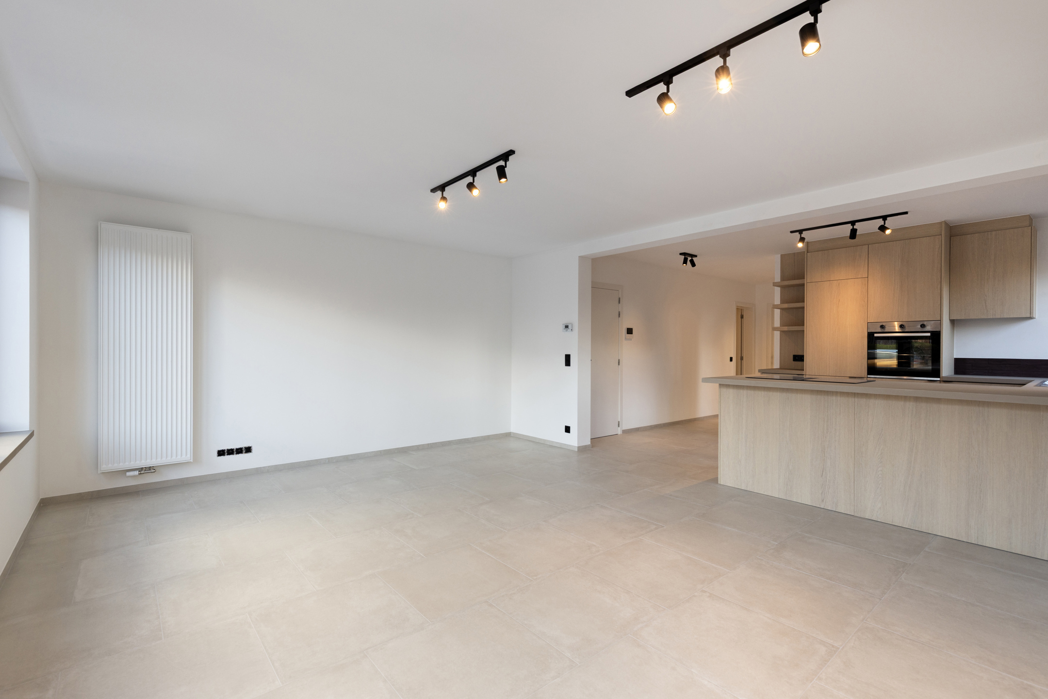 Gerenoveerde, energiezuinig appartement met 2 slaapkamers. - foto 5