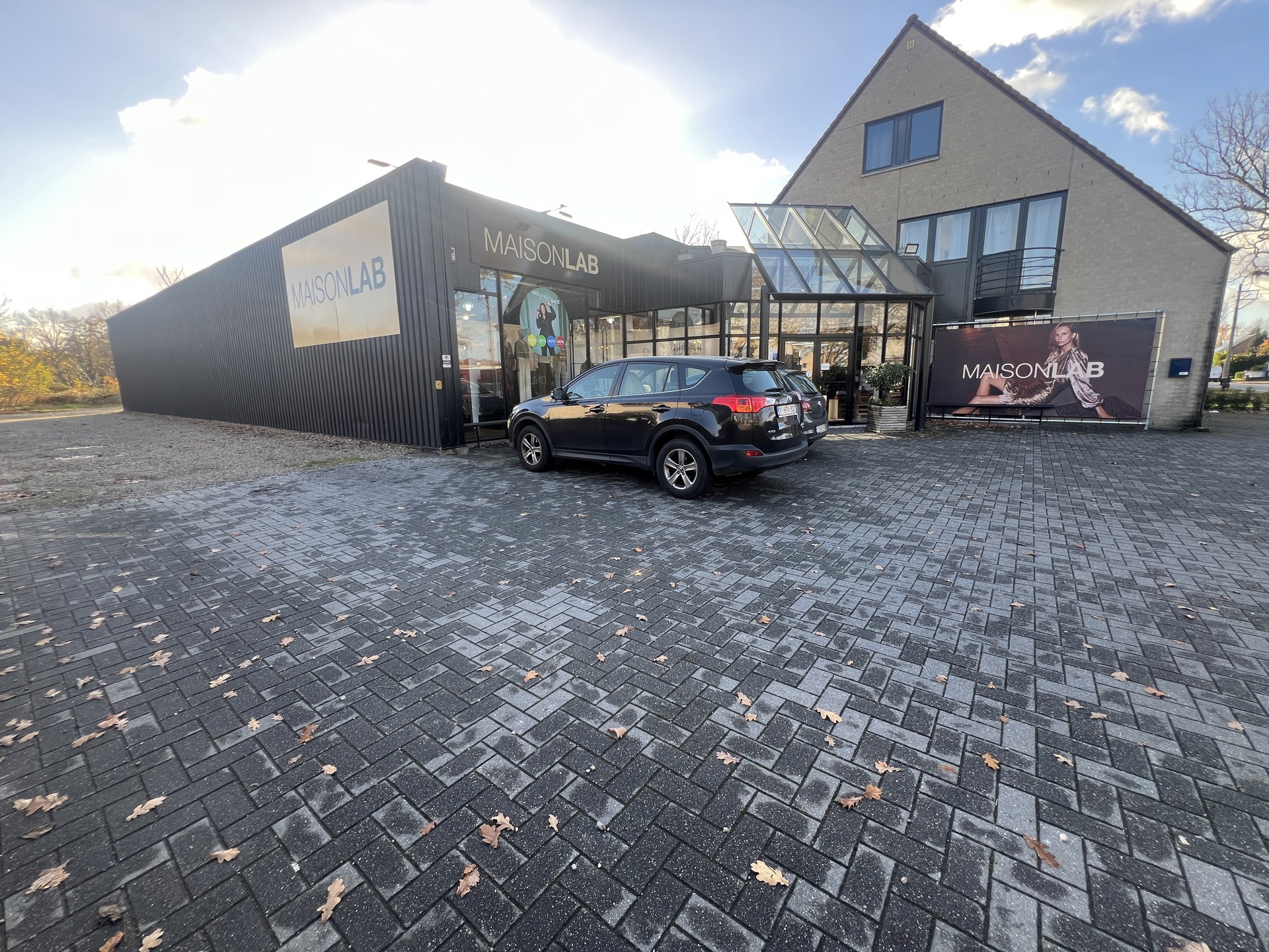 Baanwinkel van 725m² - foto 1