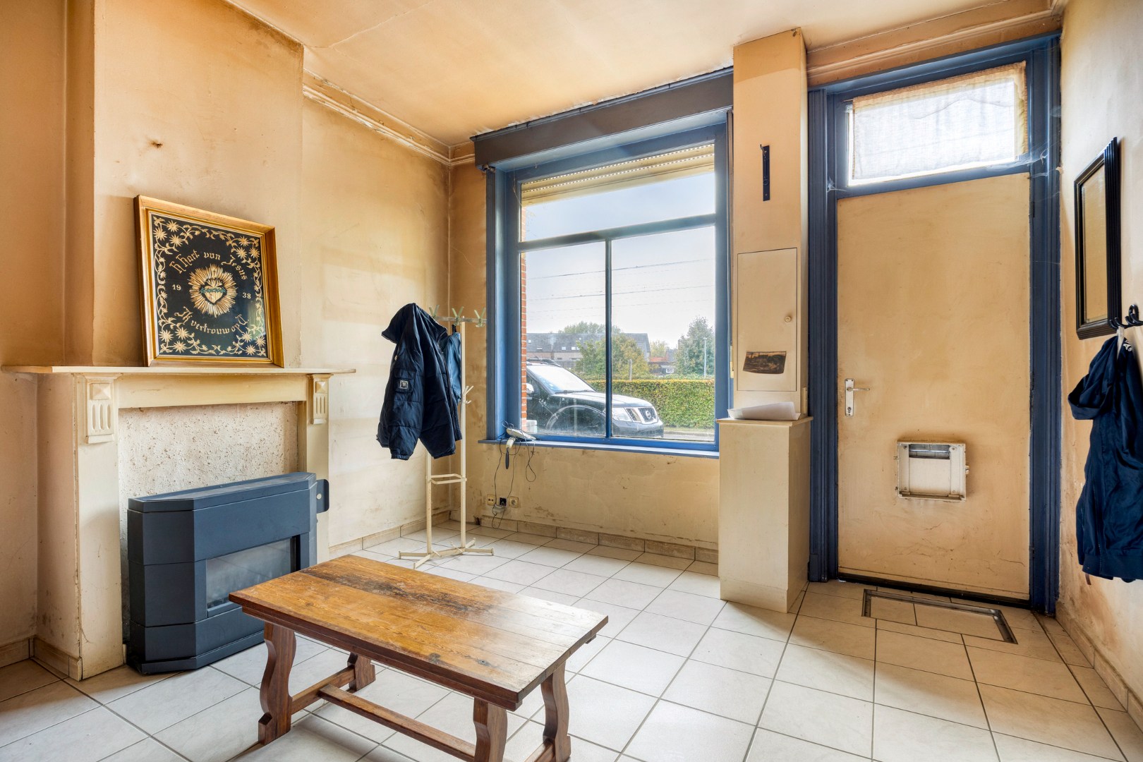 Te renoveren woning langs het centrum van Mol ! - foto 4