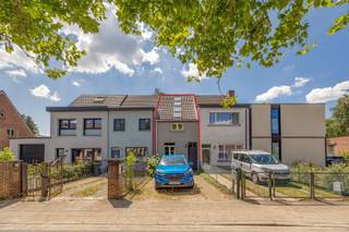 Interbellum woning met zonnige tuin in hartje Hoogboom. Een modern gerenoveerde parel in een rustige, kindvriendelijke omgeving, op een...