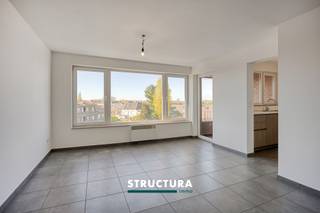 À la recherche d’un investissement sans souci ou d’un appartement prêt à emménager dans un emplacement stratégique ? Cet appartement...