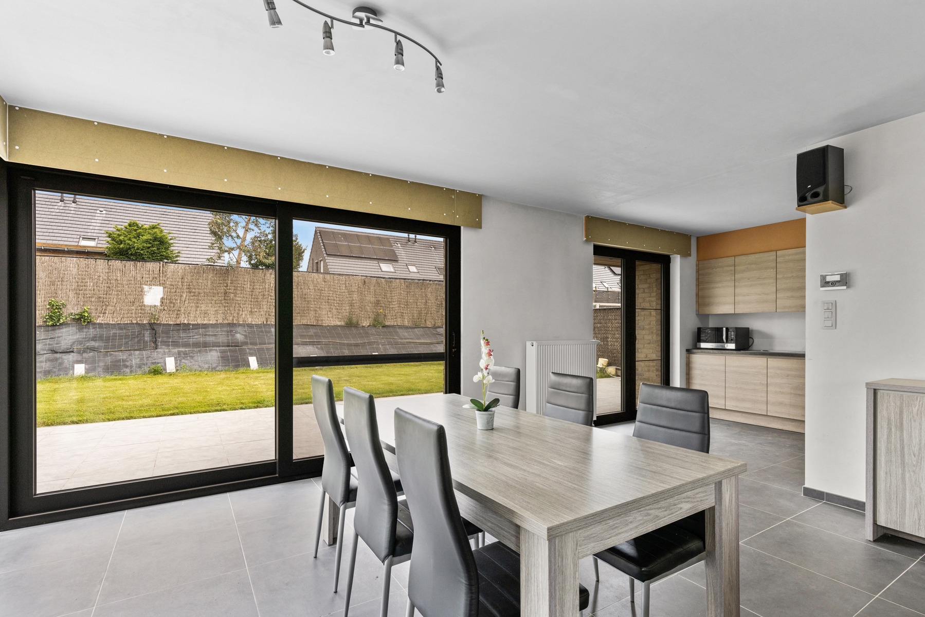 Instapklare open bebouwing met 4 slaapkamers - foto 5