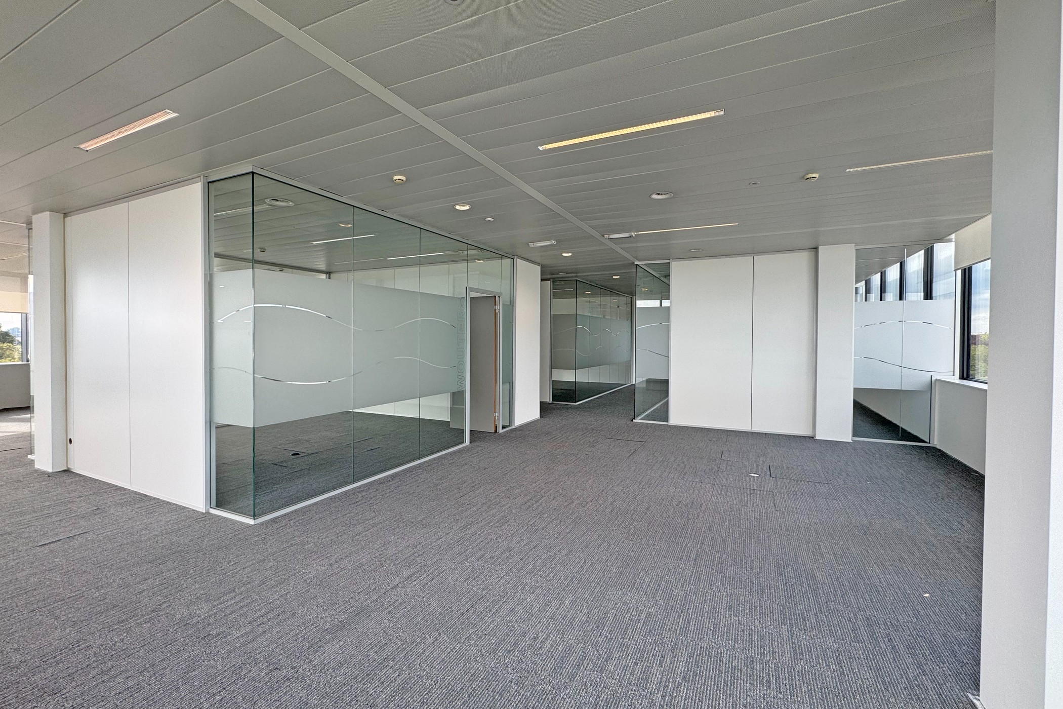 Kantoorruimte van 2300 m² op toplocatie te Erembodegem Blok C +3 - foto 4