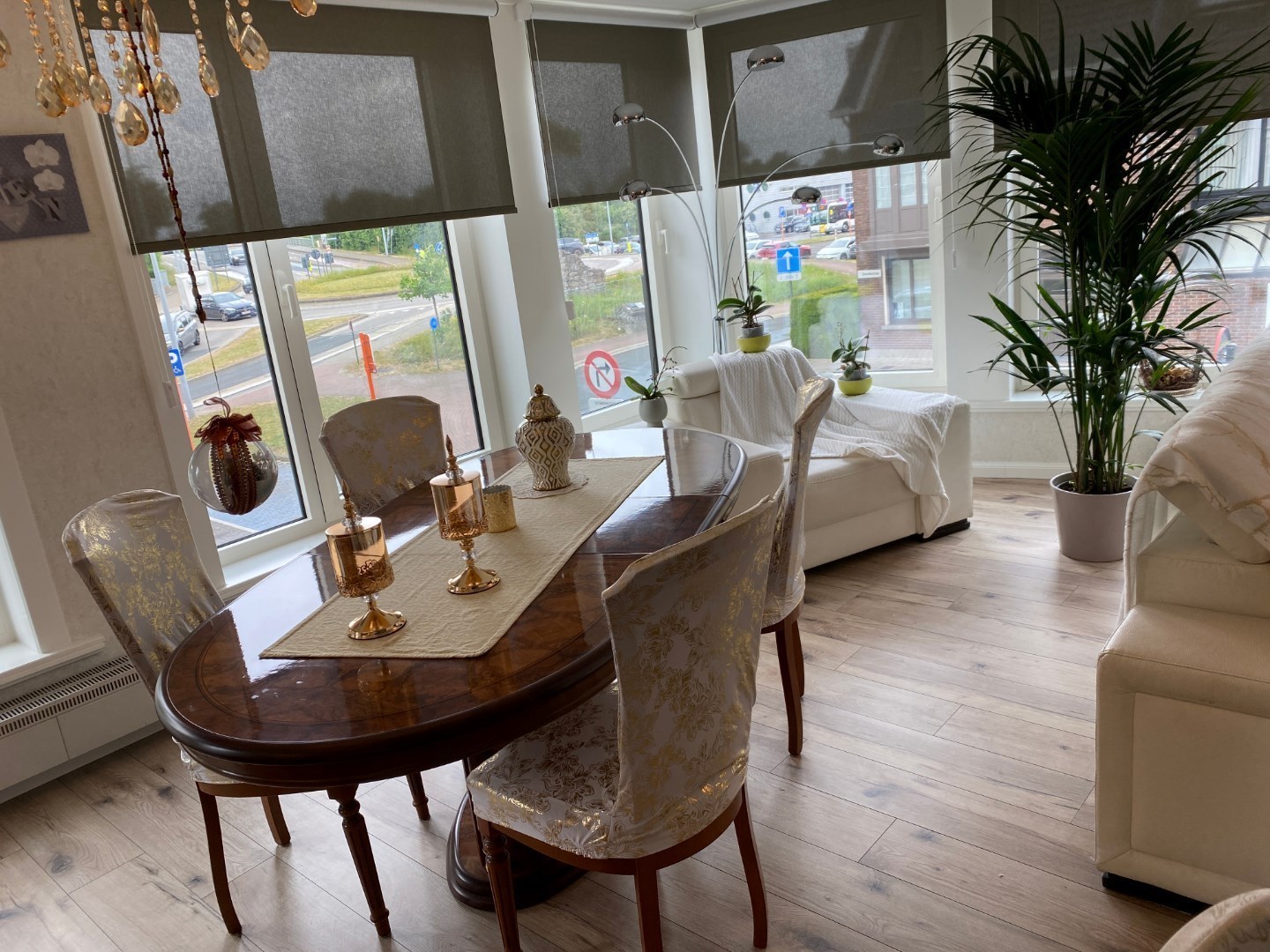 Ruim en lichtrijk appartement. - foto 4