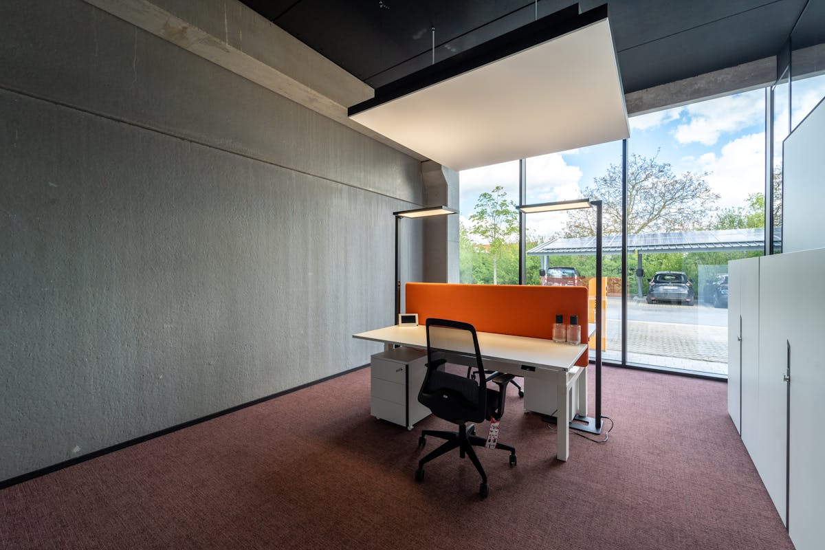 Kantoorruimte te huur in Roeselare - foto 1