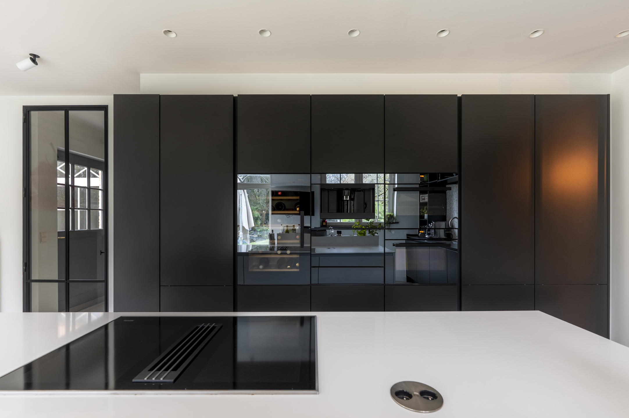 AARTSELAAR - Villa met zwembad en ruimte voor praktijk - foto 4