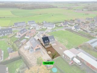 In Wijtschate (Heuvelland), gelegen in een rustige residentiële recente woonwijk bevindt zich dit perceel.Dit perceel heeft een totale oppervlakte...