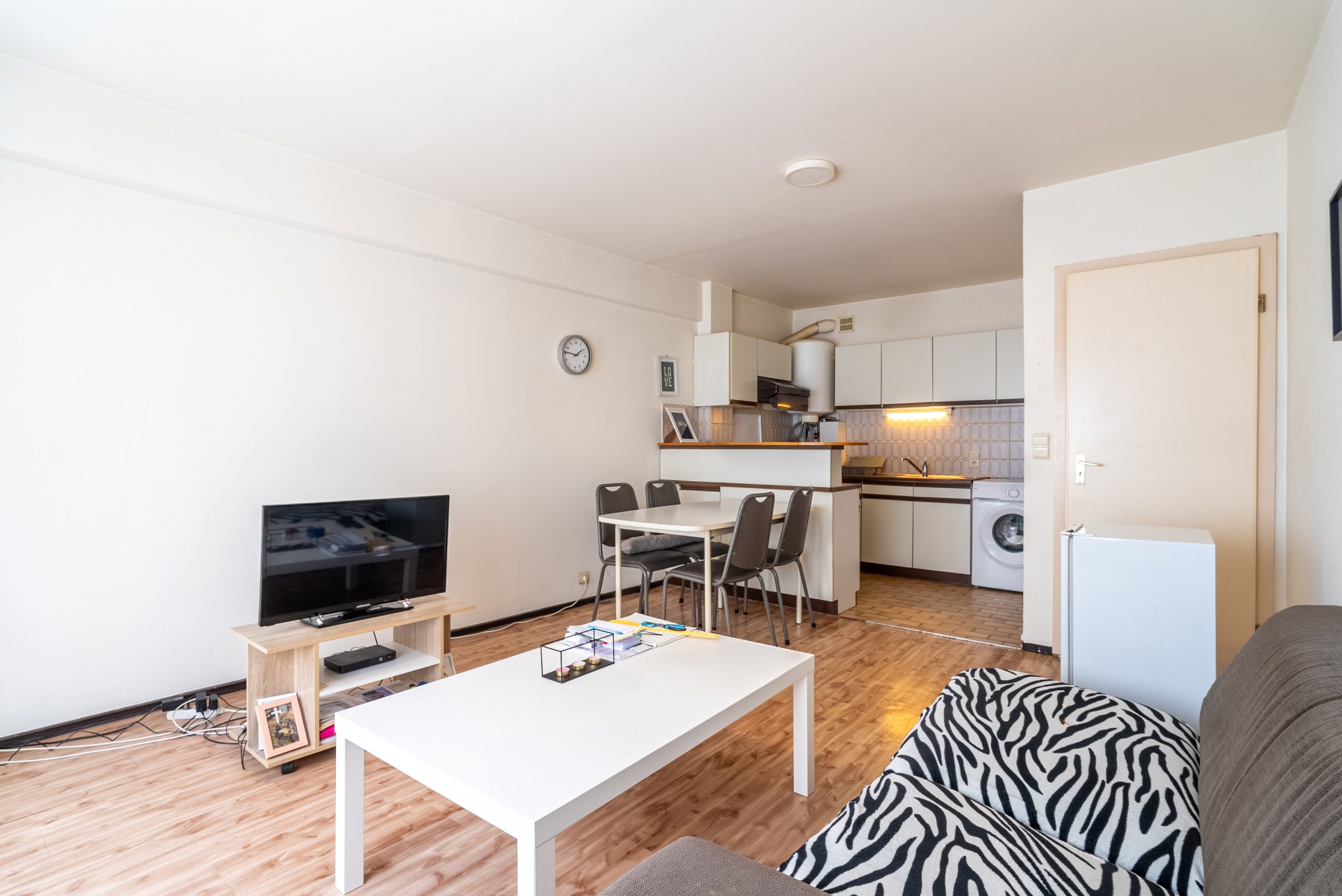 Betaalbaar starters- of investeringsappartement in het hart van Tielt - foto 5