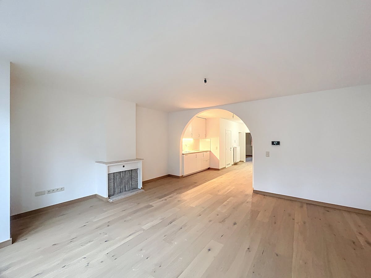 Julien Hanssens: Gerenoveerd 3-slpk appartement - foto 5