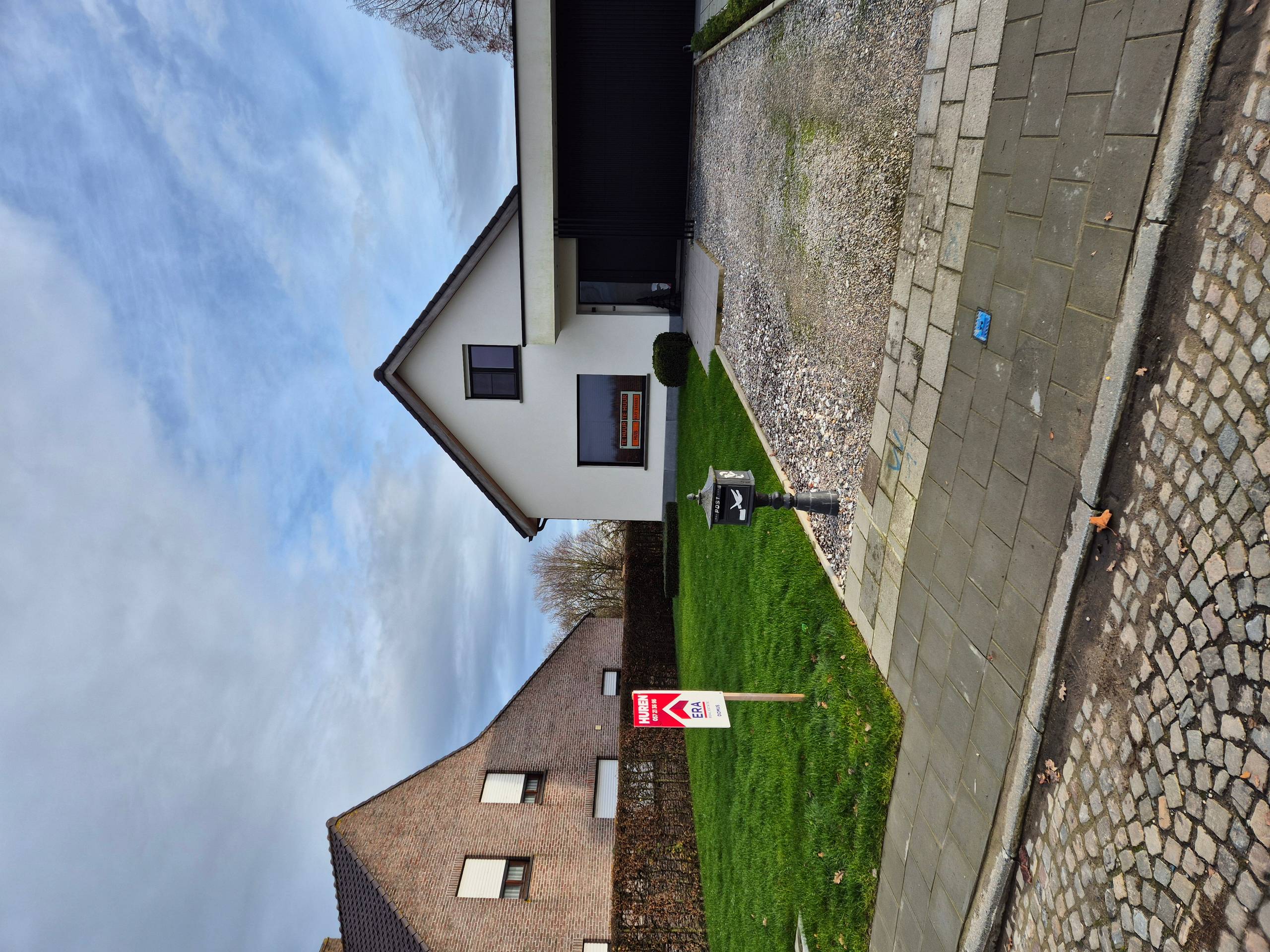 Instapklaar huis met tuin in Poperinge - foto 1