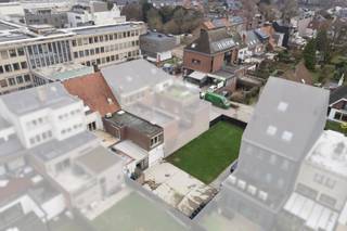 Uniek investeringsproject op toplocatie in Asse Dit prachtig gelegen handelspand met woonruimte biedt tal van mogelijkheden en bevindt zich in...