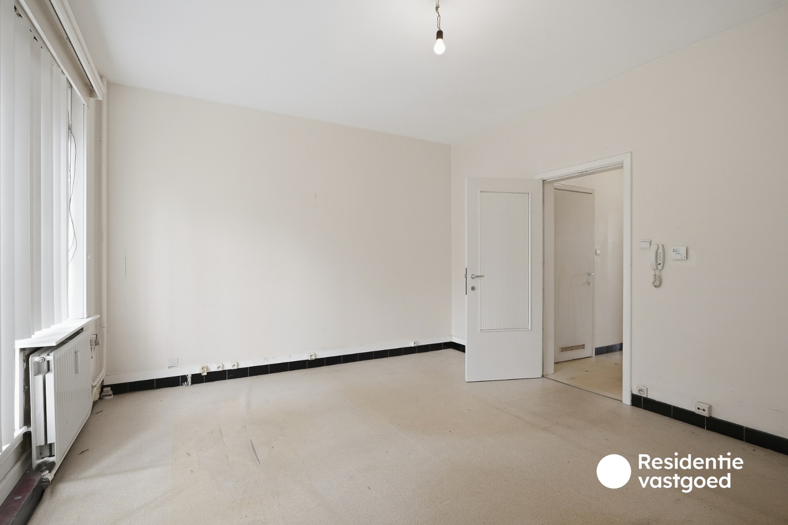 Interessante investeringseigendom met 2 vergunde appartementen, garage en ruime tuin! - foto 5
