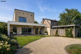 Deze moderne en vooruitstrevende woning, gebouwd in 1998, is gelegen op een mooi en goed georienteerd perceel van 7a36ca en bevindt zich op een rustige locatie nabij het centrum van Alken. Dankzij de open bebouwing geniet u hier van privacy, ruimte en een aangename woonomgeving. De centrale ligging zorgt voor een topbereikbaarheid richting Hasselt en Sint-Truiden, met de N80 die vlakbij gelegen is.<br /><br />Bij het betreden van de woning komt u in een ruime inkomhal met gastentoilet. De lichtrijke leefruimte, dankzij de grote raampartijen en dakkoepel, sluit naadloos aan op de open, volledig geïnstalleerde keuken, wat zorgt voor een hedendaags en open woongevoel. De keuken is ingericht met een fornuis (keramische kookplaat en heteluchtoven - Electrolux), een dampkap (NOVY), een koelkast (LIEBHERN), een afwasmachine (MIELE) en een gelamineerd werkblad met spatwand voorzien van een dubbele spoelbak. Verder beschikt het gelijkvloers over een praktische wasplaats/berging, een garage met extra bergruimte en een handige zij-ingang/traphal. Tevens bevinden zich op het gelijkvloers de ingerichte badkamer en een slaapkamer, wat de woning bijzonder geschikt maakt voor gelijkvloers wonen of werken aan huis.<br /><br />Op de eerste verdieping vinden we een nachthal, een toiletvoorziening, en twee volwaardige slaapkamers waarvan één met open mezzanine.<br /><br />Buiten is het zuidoost gerichte perceel volledig omheind en aangelegd, met een carport en voldoende ruimte om in alle rust te genieten van het groen. Zowel de buitenruimte (inrit, inkom) en het grote terras zijn voorzien van lichtpunten.<br /><br />Deze woning combineert een praktische indeling, een moderne uitstraling en een gunstige ligging, en vormt daarmee een ideale thuis voor gezinnen of wie op zoek is naar comfortabel wonen met alle voorzieningen binnen handbereik. De woning werd uitgerust met een nieuwe CV-ketel en airconditioning op beide verdiepingen. De zij-ingang kan eveneens zorgen dat de bovenverdieping eventueel kan dienen als kangoeroewoning.<br /><br />Interesse? Aarzel dan niet en bel ons snel op 011 70 70 19.