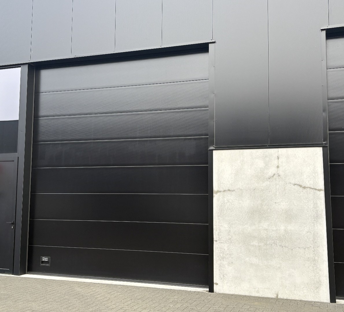 Nieuwbouw KMO-unit te huur van ca. 180 m² in project Saturnus - foto 1