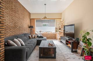 Gezellige woning met drie slaapkamers en stadstuin. Deze charmante woning bevindt zich in Turnhout, op korte afstand van supermarkten,...