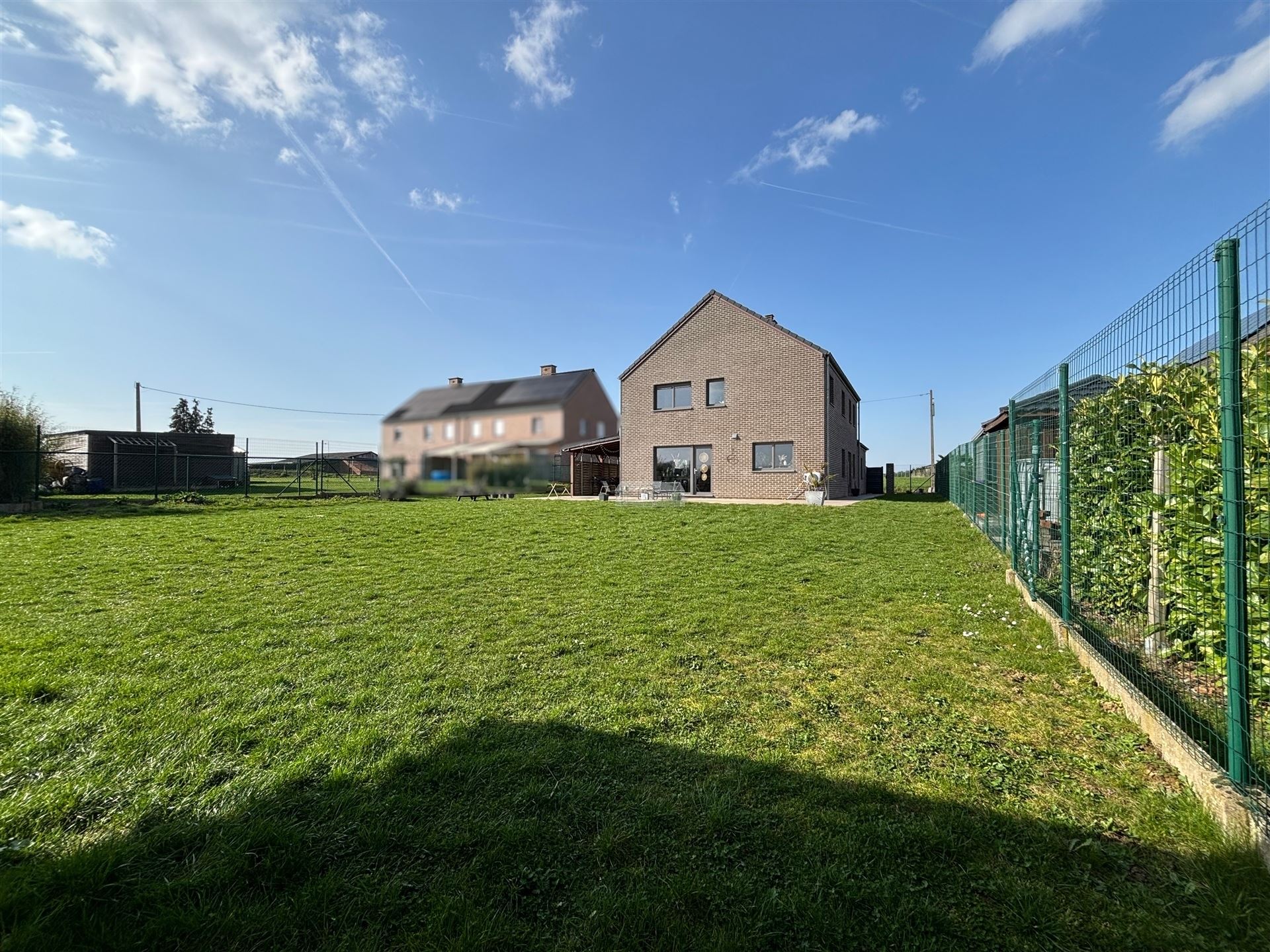 Très jolie et grande villa contemporaine et beau jardin - photo 5