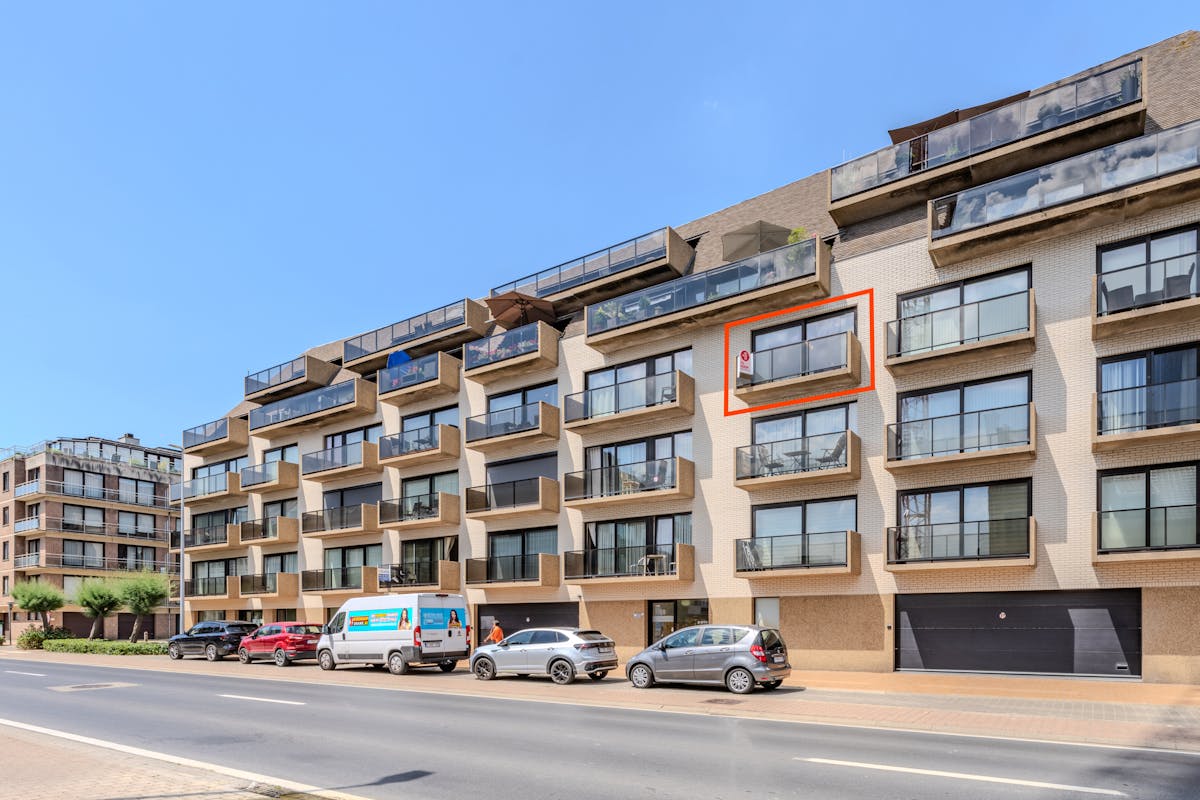 Studio with sleeping corner and sunny terrace for rent in Middelkerke - photo 1