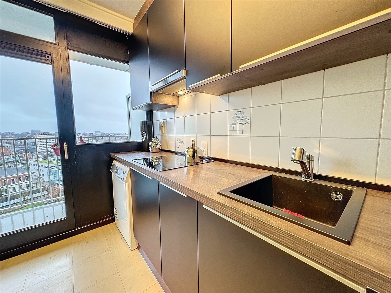 Lichtrijk appartement met 2 terrassen te Gent! - foto 5