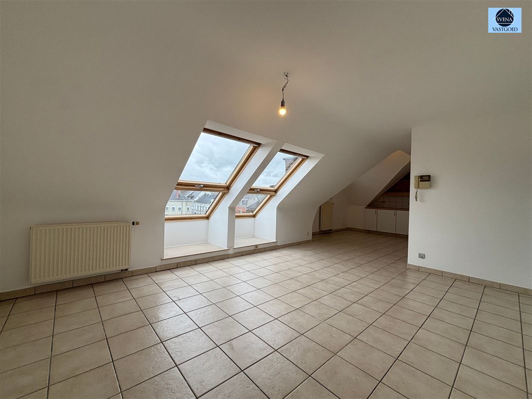 LICHTRIJK APPARTEMENT MET 2 SLAAPKAMERS IN CENTRUM GERAARDSBERGEN - foto 4