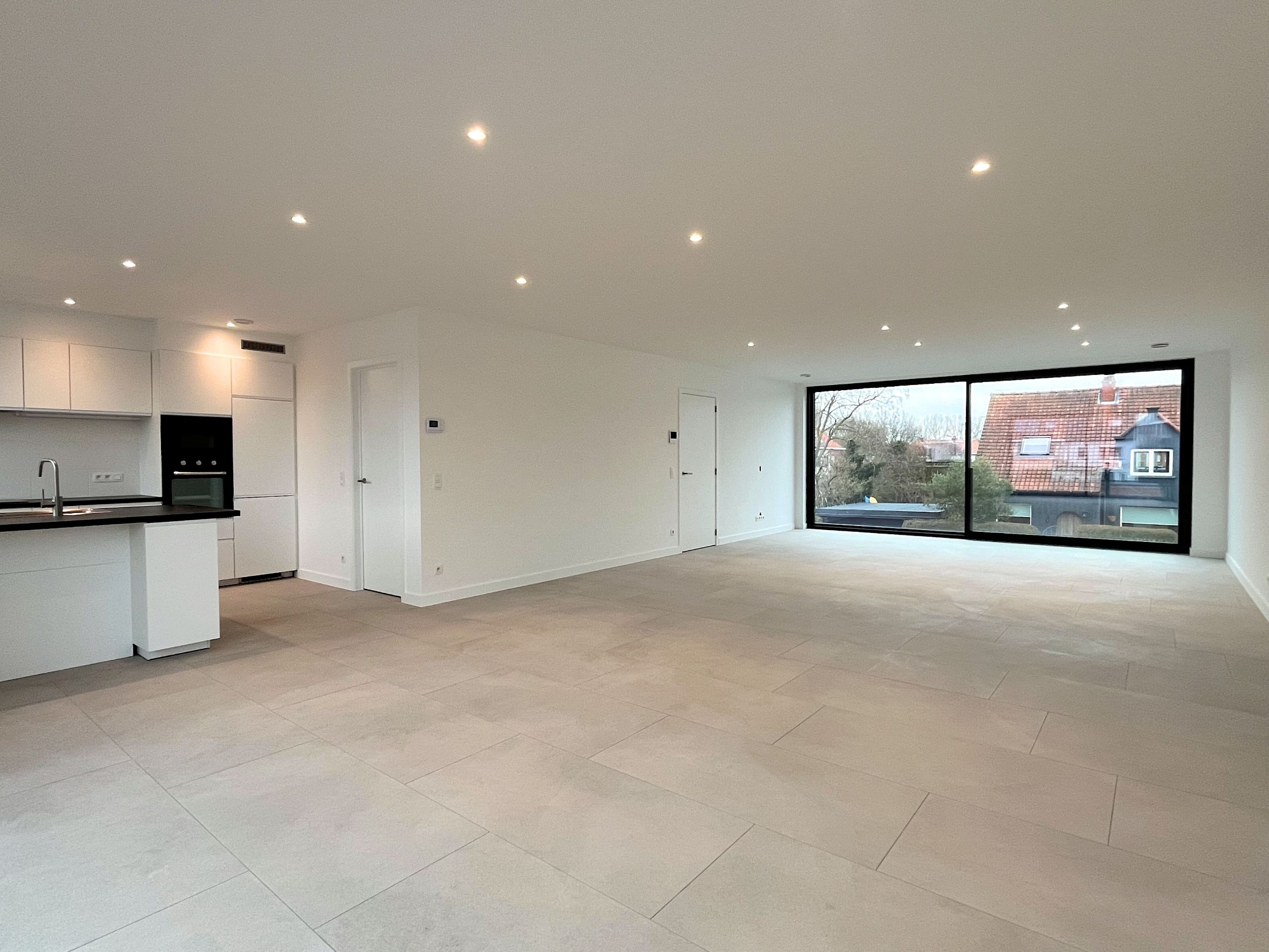 Nieuwbouwwoning met 4 grote slaapkamers te Zeebrugge - foto 2