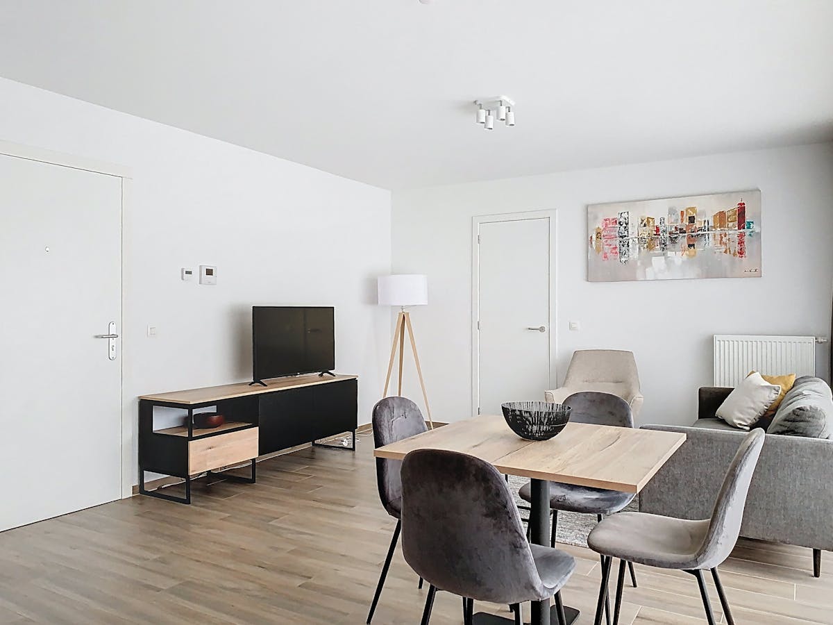 Appartement meublé 1 chambre près de Tour &amp; Taxis - photo 3