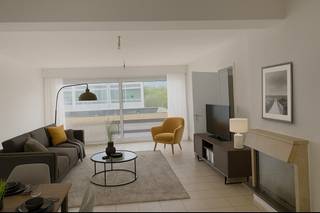 Gezellig appartement gelegen in de onmiddellijk nabijheid van winkels, scholen, etc.. Dit gezellig appartement heeft een ruime living met...