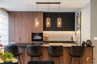 Ergo-de Waellaan 94 (1e verd.) - Deurne Kwalitatief gerenoveerd duplexappartement (131 m²) met 2 slpks., garage en multifunctionele ruimte en tuin in...