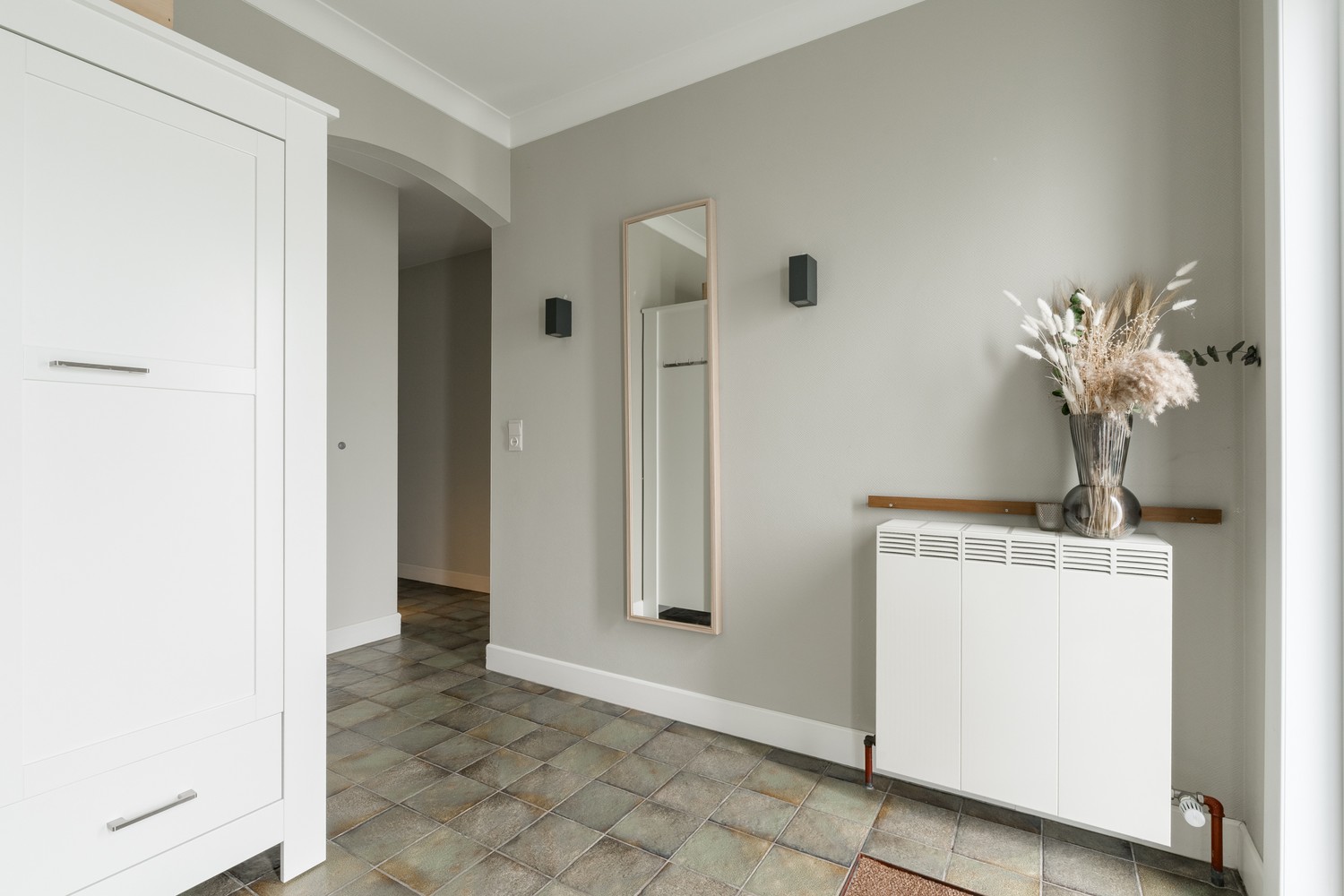 Ruime gelijkvloerse woning op prachtig perceel van 20a73ca met 3 slaapkamers, zonnepanelen en garage - foto 3