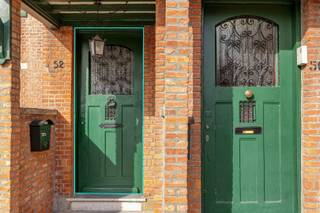WILRIJK - Park Den Brandt: Authentieke, unieke tweewoonst in cottagestijl. Mogelijkheid tot woon-werkcombinatie op toplocatie. BESCHRIJVING: Unieke...