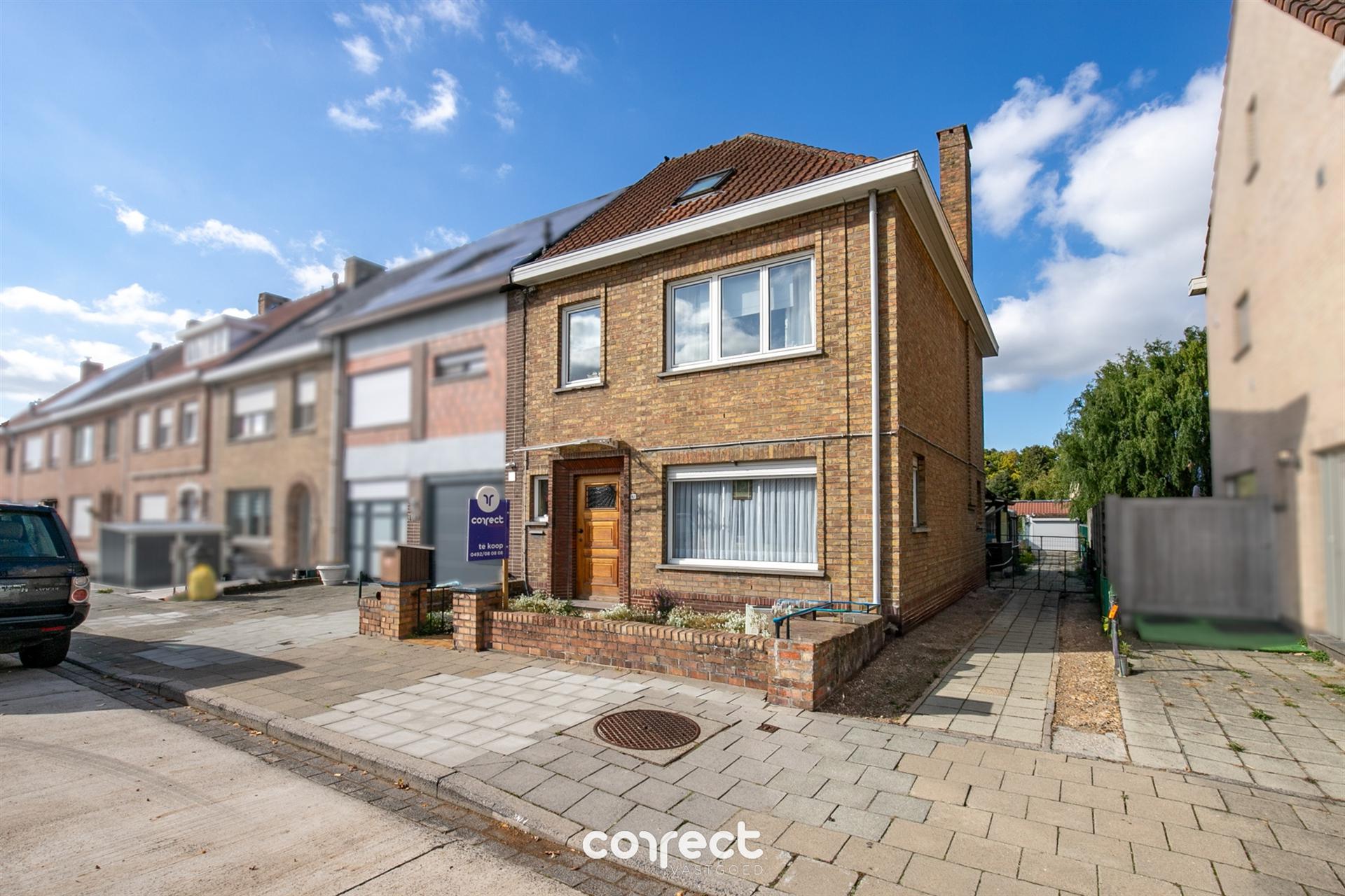 Te renoveren halfopen bebouwing met heel wat potentieel. - foto 1