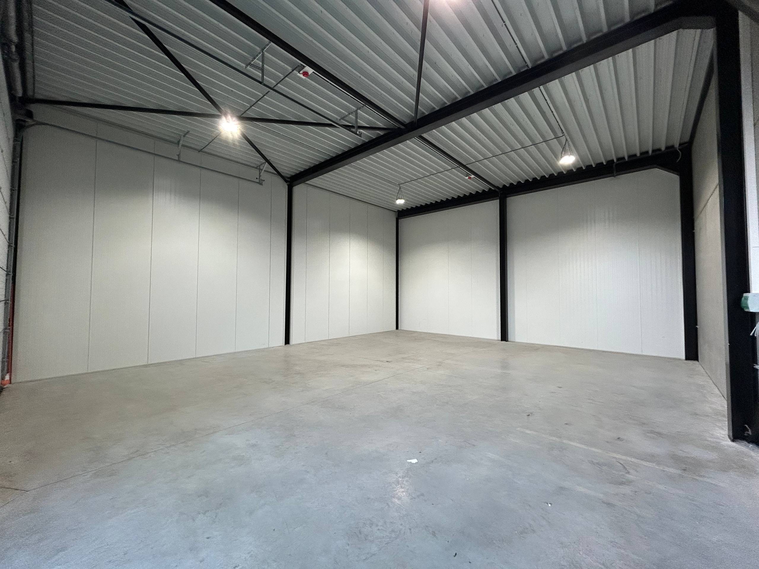 Commercial à louer à Aarschot - photo 2