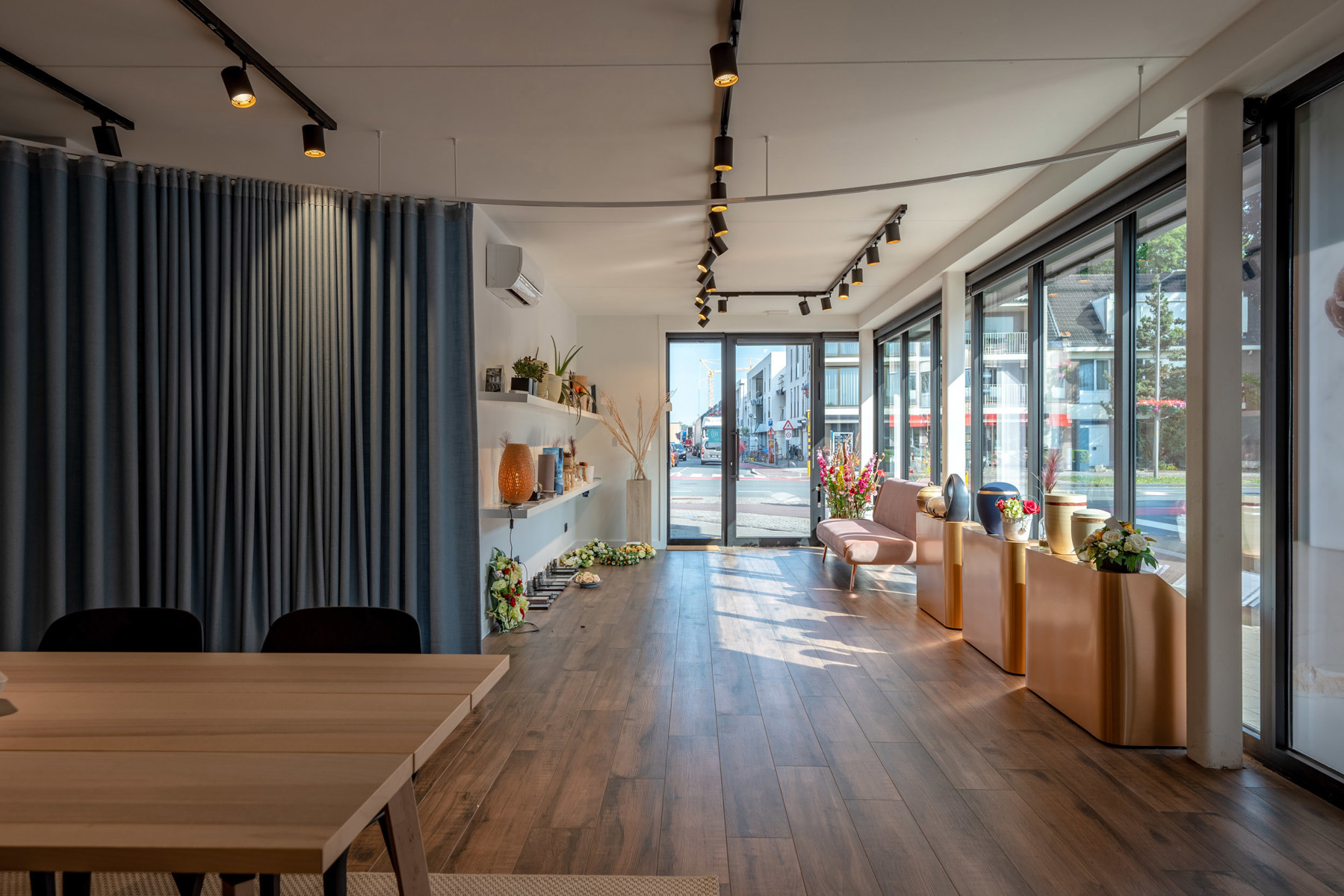 Commercial à louer à Stabroek - photo 4