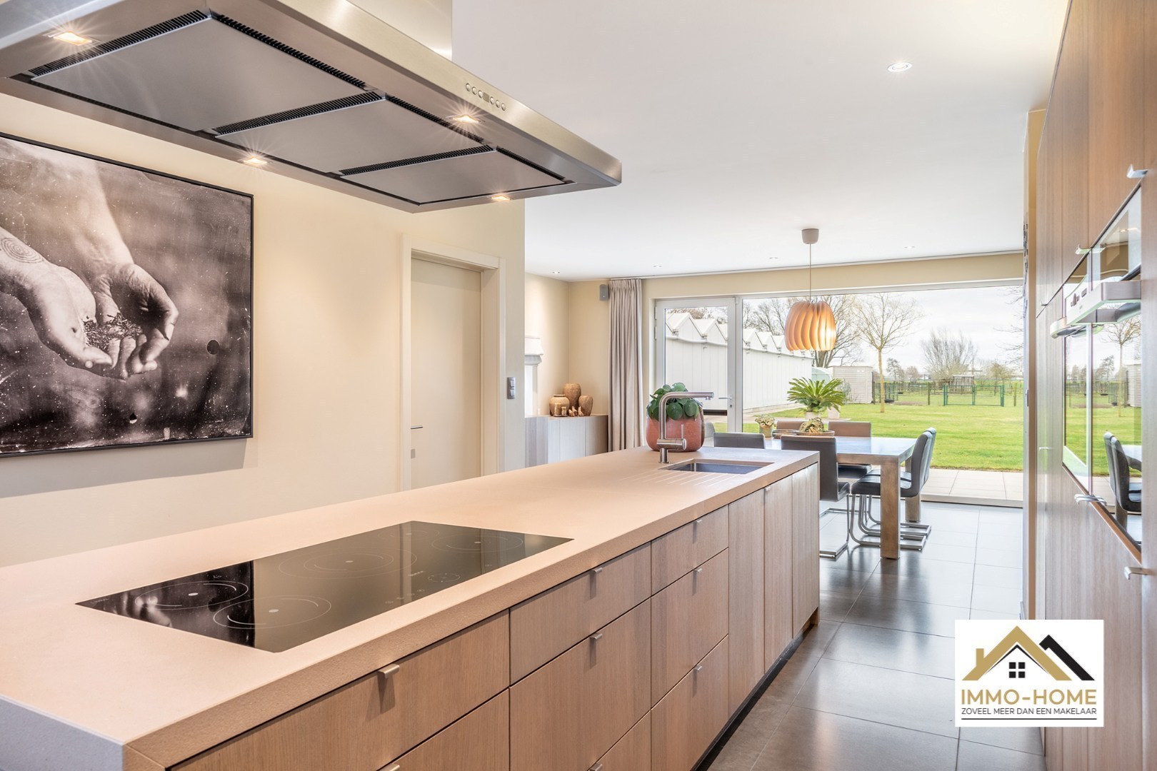Vrijstaande woning met 3000M2 grond en landelijk uitzicht!! - foto 5