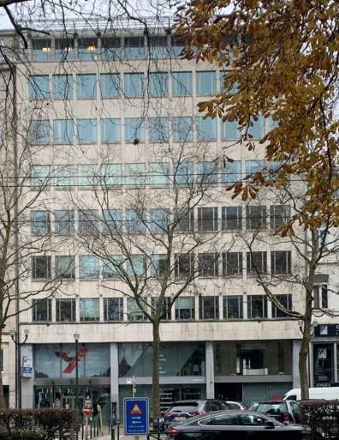 Kantoren te huur van 435 m². - foto 1