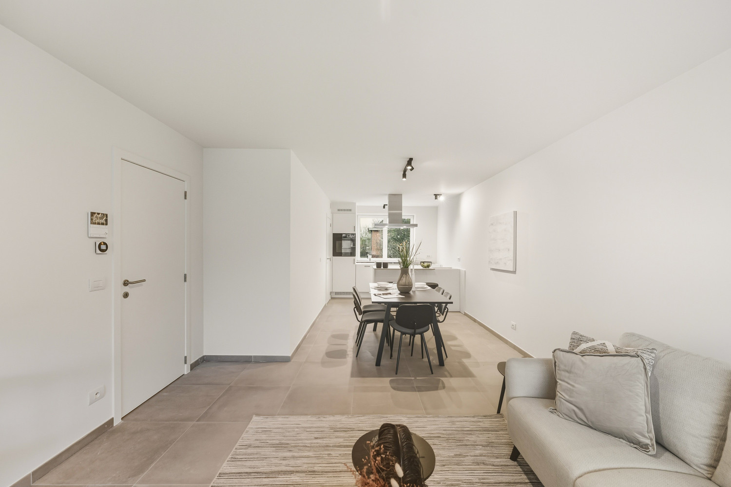 Apartment for sale in Sint-Andries with 3 bedrooms - photo 5