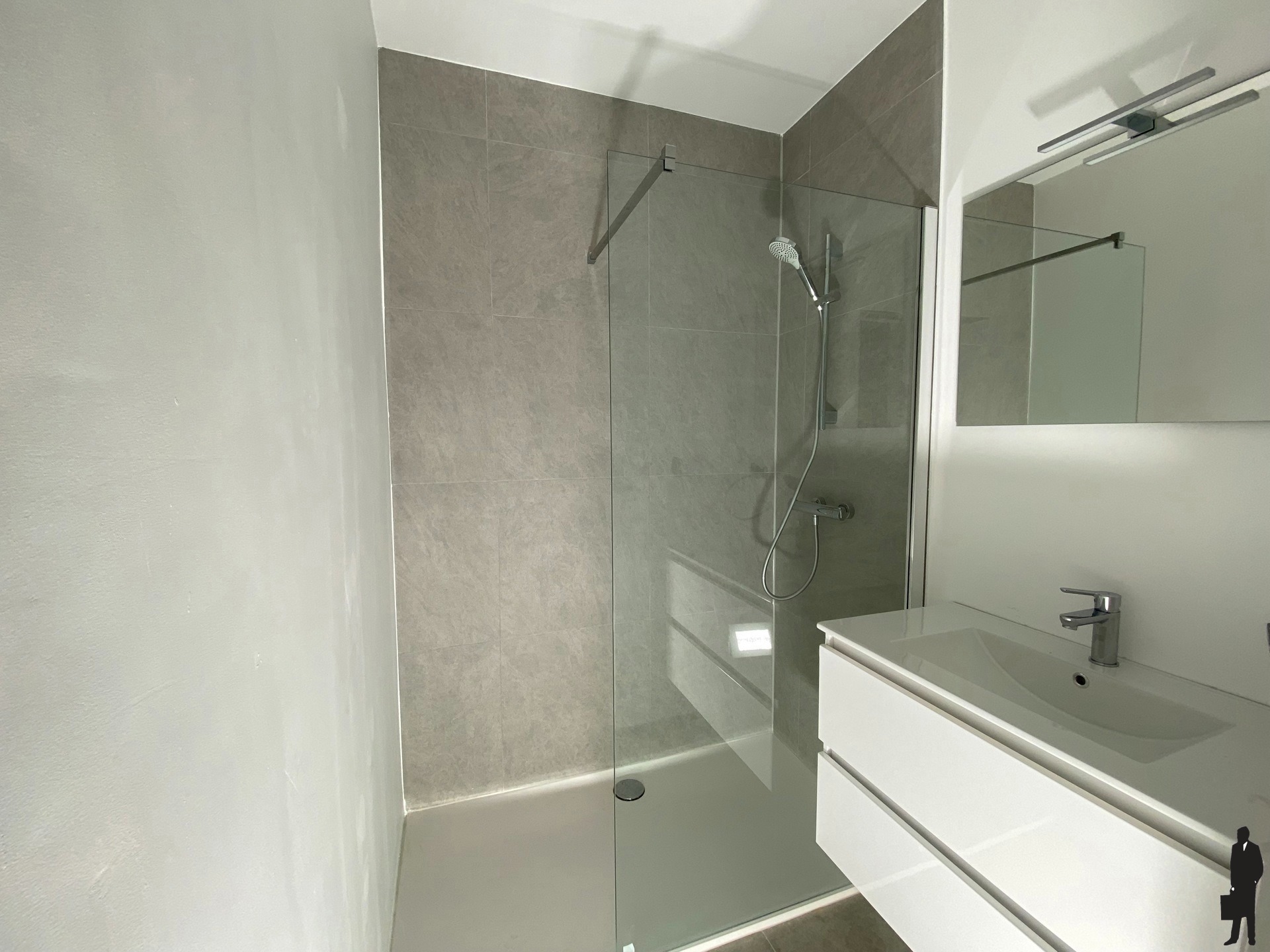 Apartment for rent in Brasschaat with 3 bedrooms - photo 3