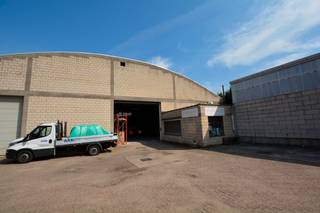 Commercial for rent in Ranst