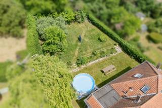Morgan's Real Estate presenteert u een uitzonderlijk eigendom in Ukkel, slechts een paar stappen van de Dieweg. In een prestigeuze residentiële...