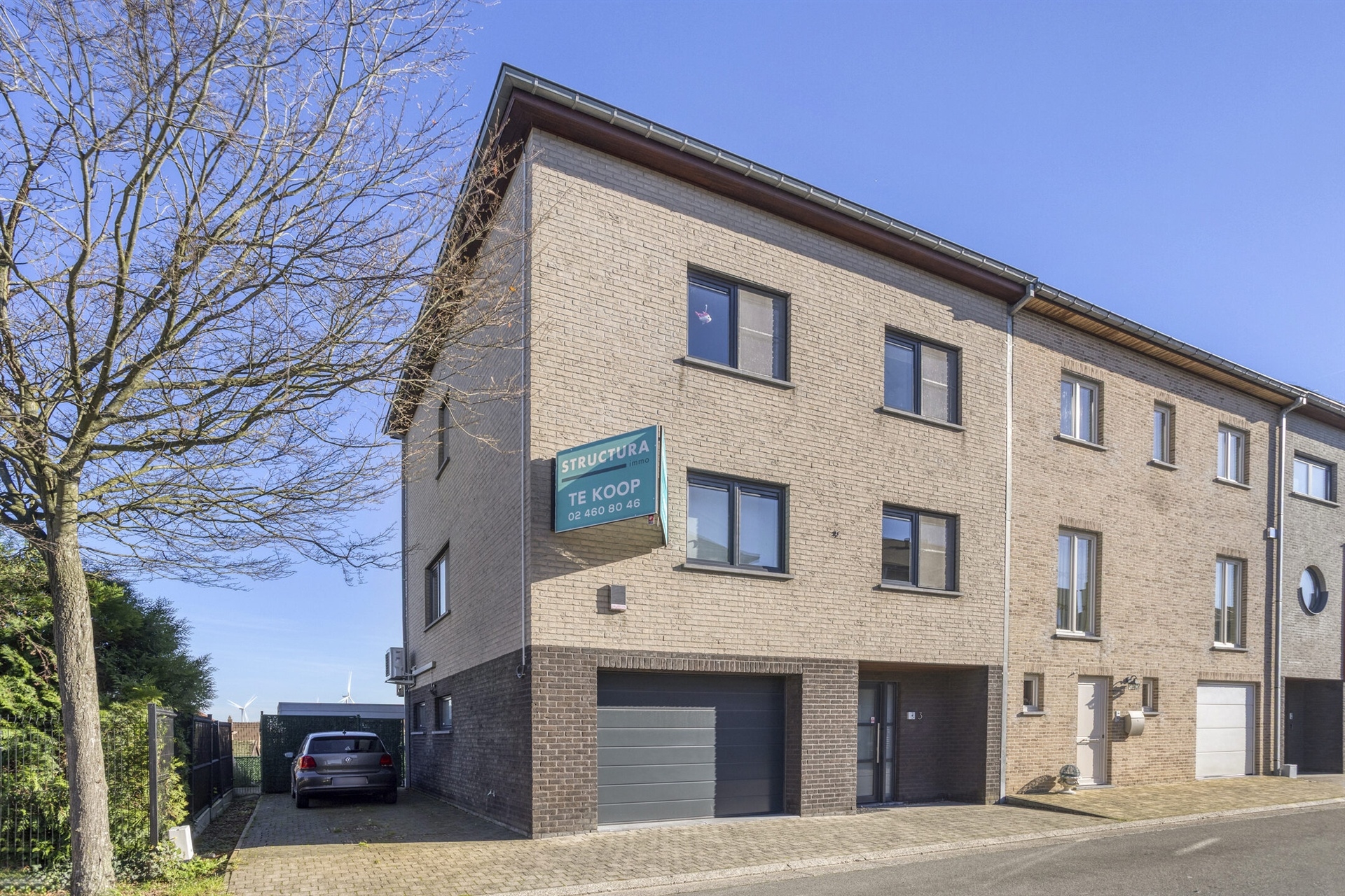 Grote instapklare woning nabij centrum Asse - foto 1