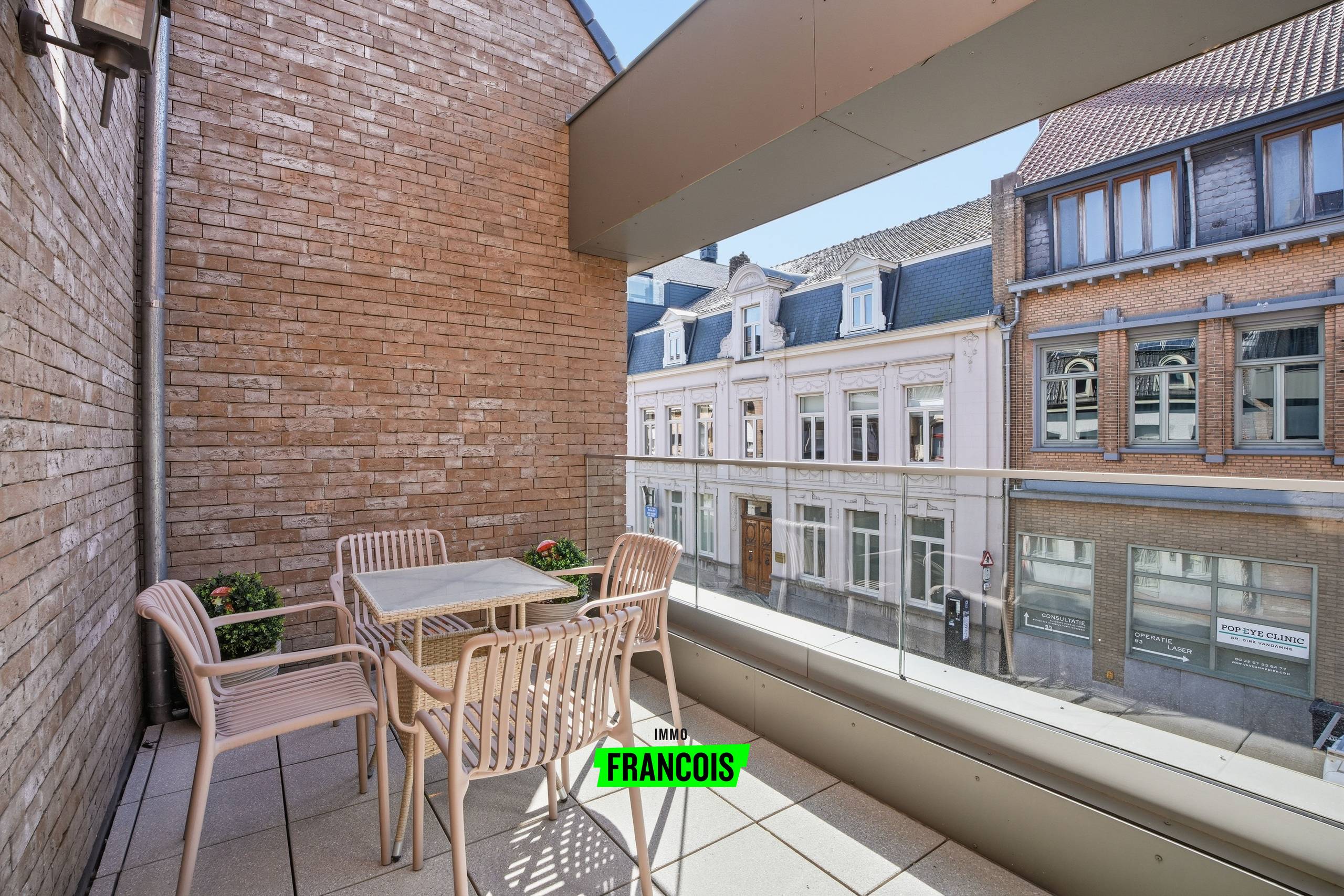 Instapklaar 1-slaapkamerappartement te koop in Poperinge! - foto 3