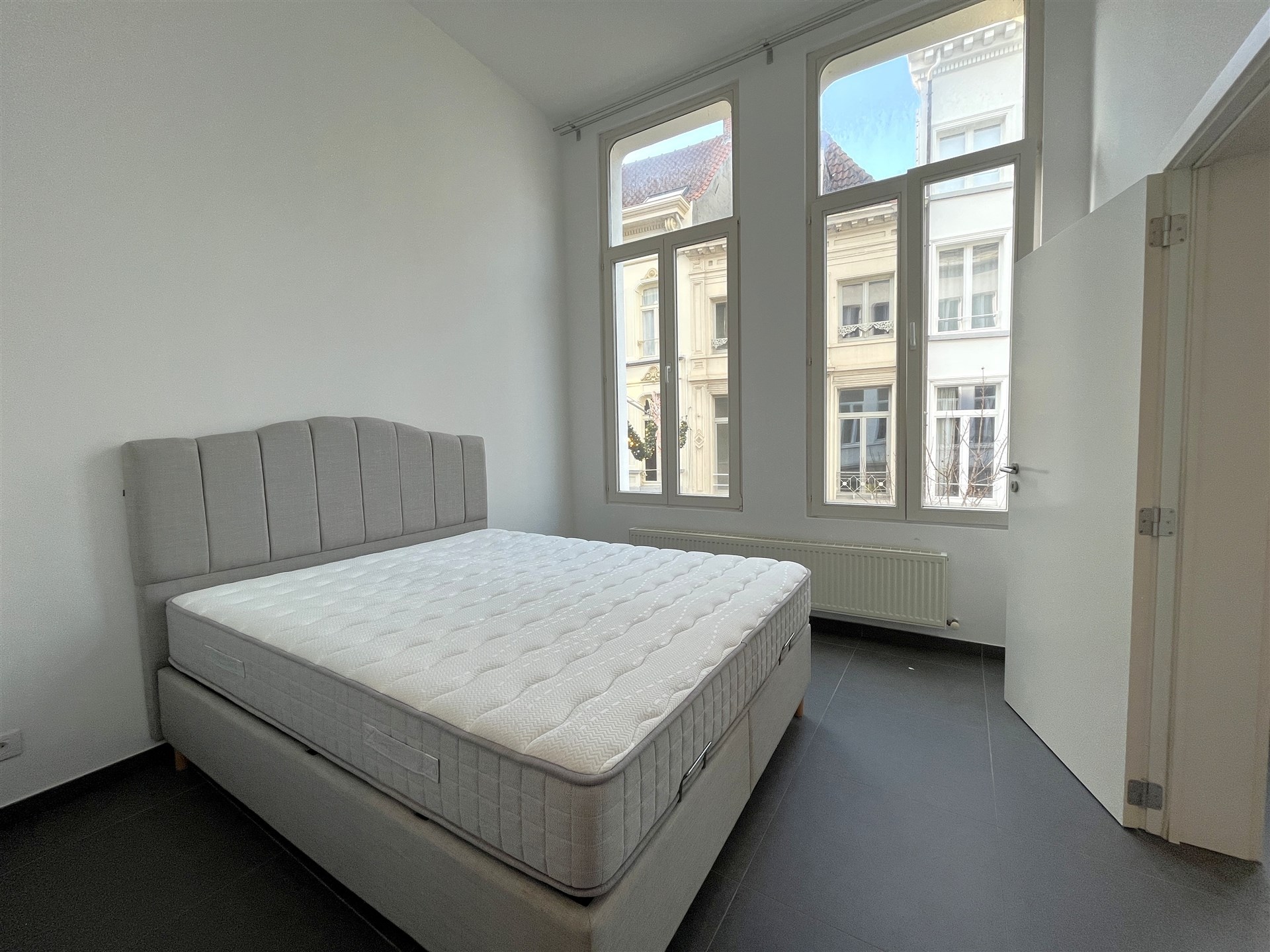 lichtrijk 1-slaapkamer appartement in hartje Antwerpen  - foto 5