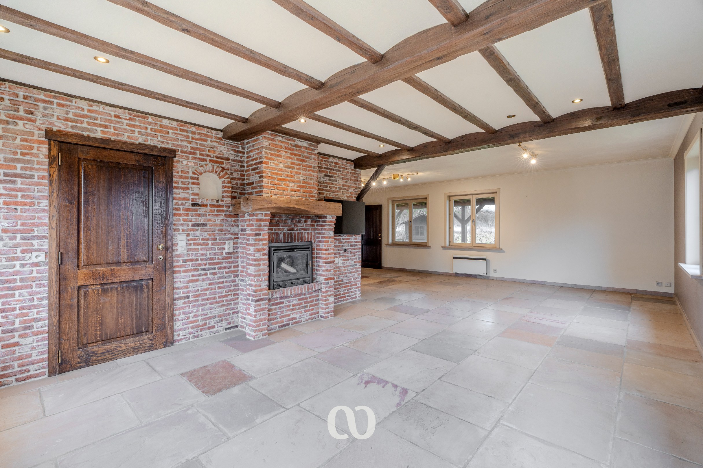 Karaktervolle en ruime woning met 3 slaapkamers en garage nabij het centrum van Oudenaarde - foto 4