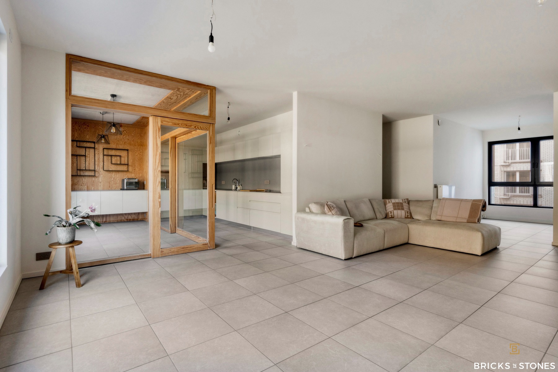 Appartement met 2 slaapkamers en parking in Cadixwijk - foto 4