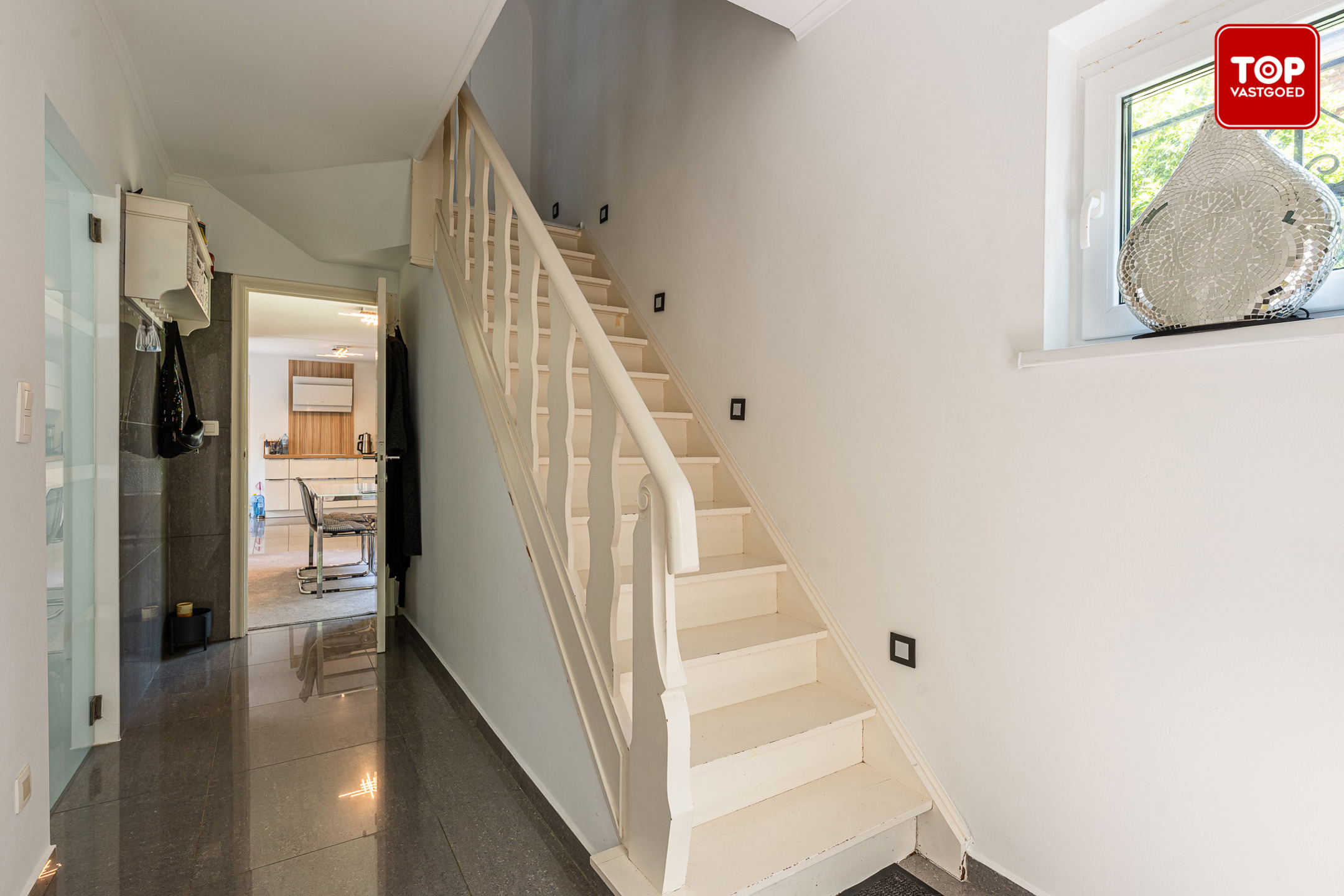 Instapklare alleenstaande woning op centrale locatie. - foto 4