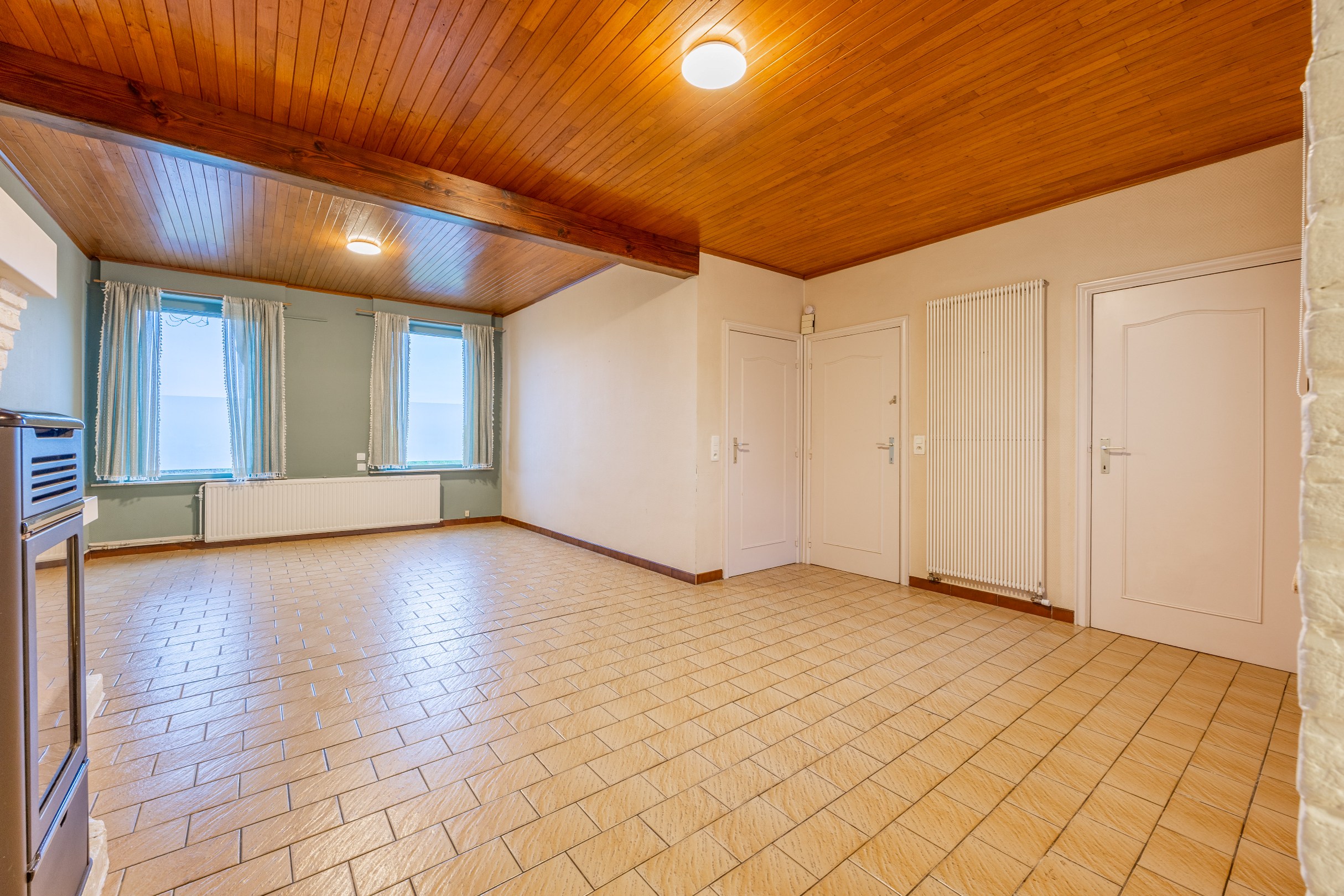 RUIME WONING MET TUIN EN UITWEG - foto 4